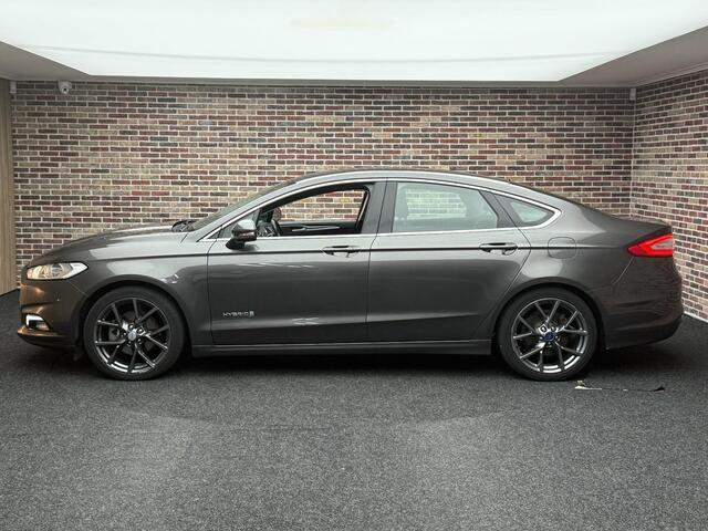 Ford MONDEO 2.0 IVCT HEV Titanium X