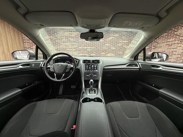 Ford MONDEO 2.0 IVCT HEV Titanium X
