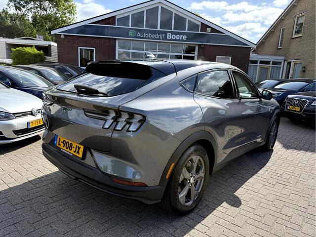 Ford MUSTANG Mach-E Extended RWD 98 kWh Leer, Camera, Stoel/Stuur Verwarming, Trekhaak