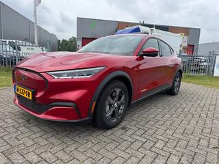 ford-mustang-mach-e-rwd-75-kwh