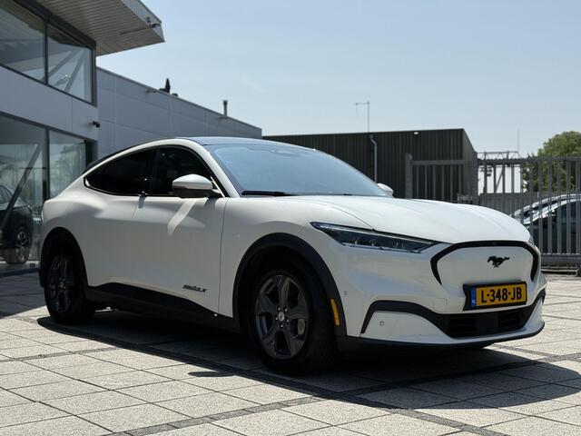 Ford MUSTANG Mach-E Extended 98 kWh | Trekhaak | Panorama | 600 km Range! | Bang & Olufssen |