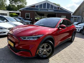 ford-mustang-mach-e-rwd-75-kwh-pano