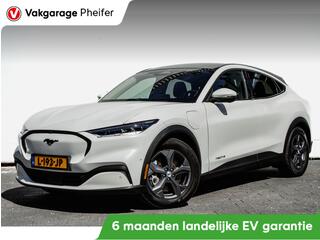 ford-mustang-mach-e-rwd-75-kwh-pano