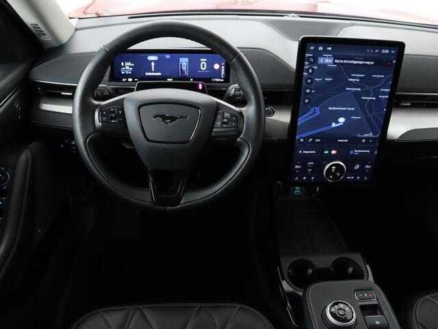 Ford MUSTANG Mach-E RWD 75 kWh | Leder | Stoelverwarming | Adaptive cruise | 360 camera | Adaptive cruise | B&O Sound | Stuurverwarming