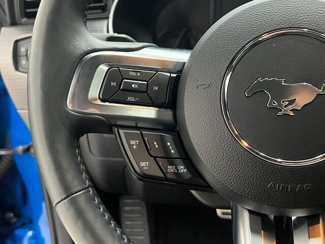 Ford MUSTANG 5.0 V8 GT Fastback Performance