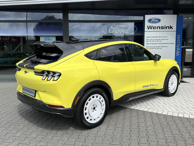Ford MUSTANG Mach-E Rally Extended Range AWD 98 kWh | 487PK | 510KM Actieradius | Warmtepomp | 20 inch velgen