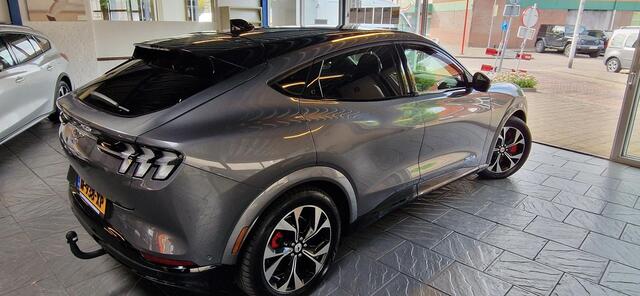 Ford MUSTANG Mach-E Extended First Edition AWD 98 kWh Garantie t/m juni 2028!!!