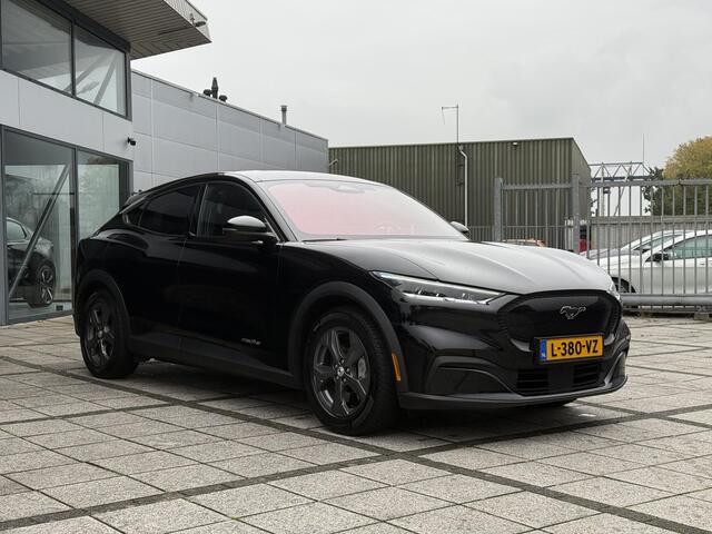 Ford MUSTANG Mach-E RWD 75 kWh | Navi | Camera | Stoel / Stuur Verwarming |