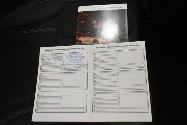 Ford MUSTANG Mach-E Extended RWD 98 kWh SOH 95,7% Pano 360° Cam El-stoelen + A-klep B&O Dhoek