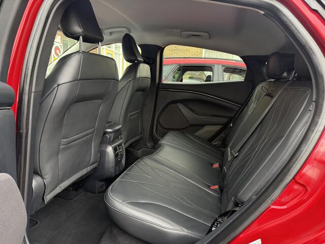 Ford MUSTANG Mach-E RWD 75 kWh Leer, Camera, Stuur/Stoelverwarming