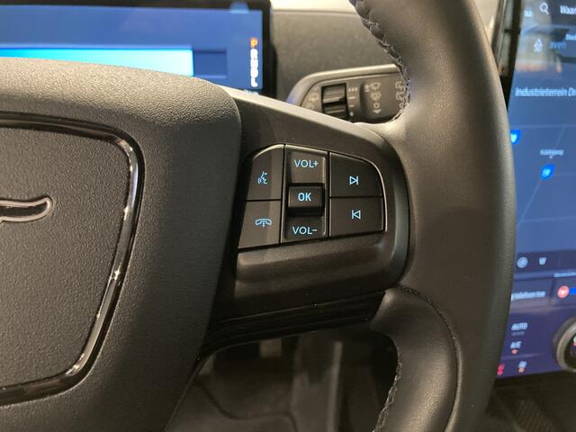 Ford MUSTANG Mach-E Extended RWD 294 pk 98 kWh | Adapt. Cruise | Clima | Winterpack | Leer | Camera | Apple carplay | Android Auto |