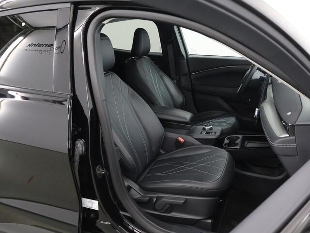 Ford MUSTANG Mach-E RWD 75 kWh | Stoel/Stuurverwarming | B&O | Elektr. Achterklep | Parkeercamera 360° | Cruise Control Adaptief | Dodehoekdetectie | Navigatie |