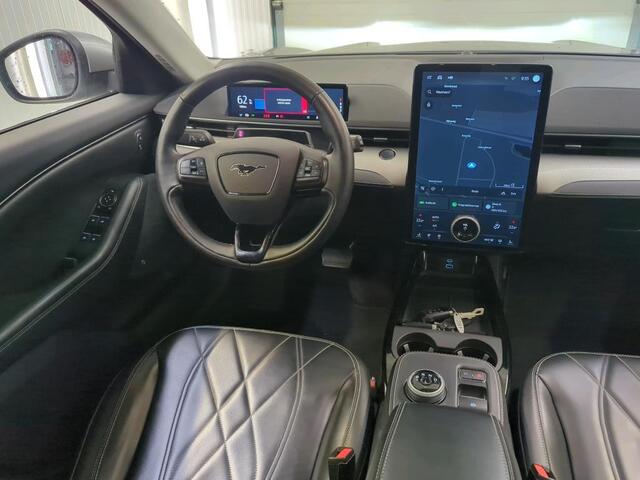 Ford MUSTANG Mach-E Aut. 75 kWh | Leder | Navi | B&O Sound | 360 Camera |