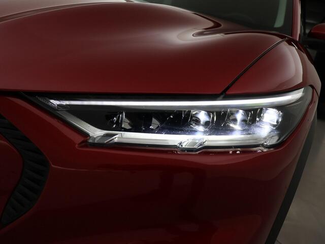 Ford MUSTANG Mach-E 75kWh LUCID RED + STUURVERW. / ADAPTIVE CRUISE / CARPLAY