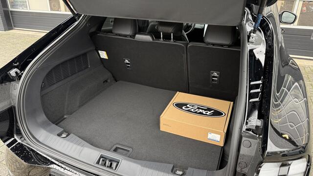 Ford MUSTANG Mach-E Standard RWD 75 kWh Voordeel ¤1.000,- | Snel direct leverbaar |