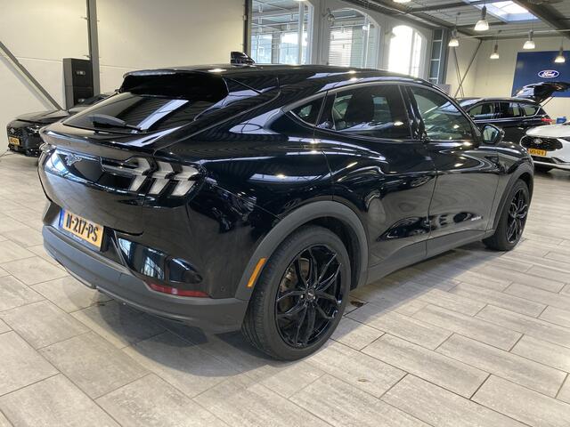 Ford MUSTANG Mach-E Ext. Range 286 pk RWD 98 kWh | Trekhaak | SOH 94,5% | B&O | El. a. klep | 360° Camera | Adapt cruise | 1e eig. | 100% dealer ond.