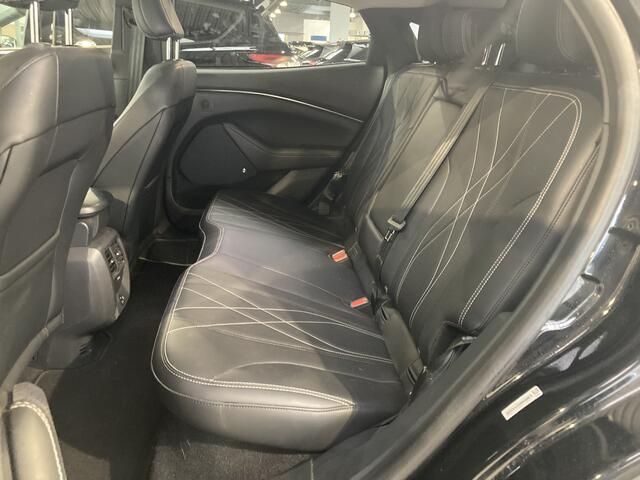 Ford MUSTANG Mach-E Ext. Range 286 pk RWD 98 kWh | Trekhaak | SOH 94,5% | B&O | El. a. klep | 360° Camera | Adapt cruise | 1e eig. | 100% dealer ond.