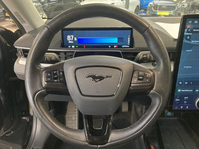 Ford MUSTANG Mach-E Ext. Range 286 pk RWD 98 kWh | Trekhaak | SOH 94,5% | B&O | El. a. klep | 360° Camera | Adapt cruise | 1e eig. | 100% dealer ond.