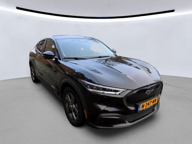 Ford MUSTANG Mach-E RWD 75 kWh NL-AUTO | 75 KWH | LEDER