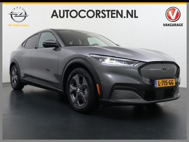 Ford MUSTANG Mach-E RWD 75kWh Leer (semi-)Autopilot PanoDak Trekhaak 360°Topview-Camera Adaptive-Cruise-Control Apple Carplay B&O®-Hifi 18" Elektr.A-Klep Connected-Services Ecc Stoel/Stuur-Verwarmd Park-Assist-PDC SOH 93% DAB Lane-Assist Keyless-go Autonomous Emergenc