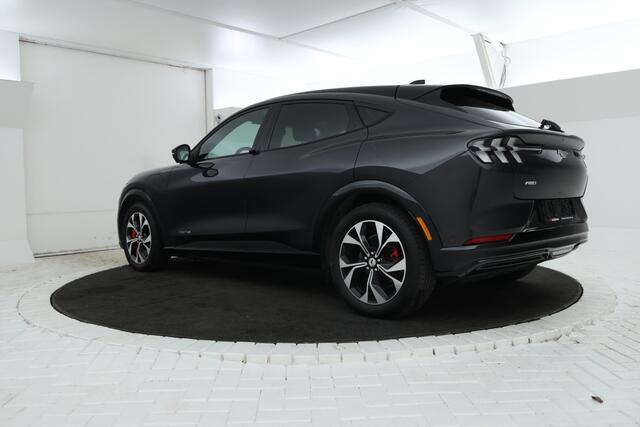 Ford MUSTANG Mach-E AWD 75 kWh