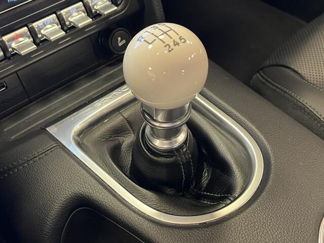 Ford MUSTANG Fastback 5.0i V8 BULLITT 460PK Brembo MagneRide B&O Sound