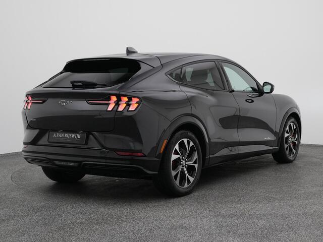 Ford MUSTANG Mach-E Premium AWD 75 kWh | CAMERA | ADAPTIVE | STOEL- EN STUURVERW.