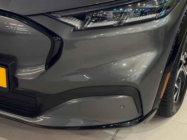 Ford MUSTANG Mach-E Extended AWD 98 kWh PANO, B&O, 360, ACC