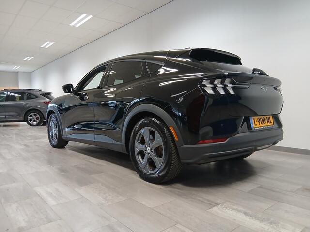 Ford MUSTANG Mach-E RWD 75 kWh * Tech Pack * Trekhaak afneembaar* B&O geluid *