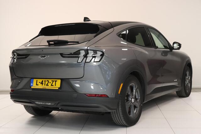 Ford MUSTANG Mach-E Extended RWD 98 kWh | Panoramadak | SoH 94,5% | elektr. stoel & achterklep | 360° camera | B&O audio |