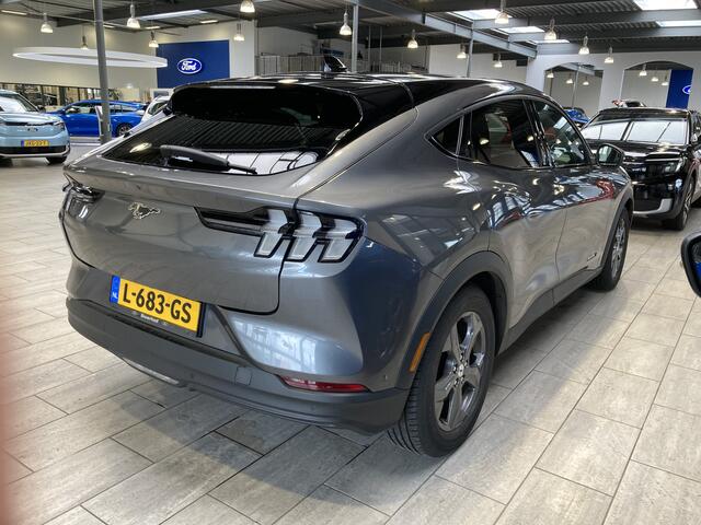 Ford MUSTANG Mach-E Extended RWD 98 kWh | Nieuw geleverd | 360° Camera | B&O | Elek. a. Klep | Adapt. Cruise | Blind Spot |