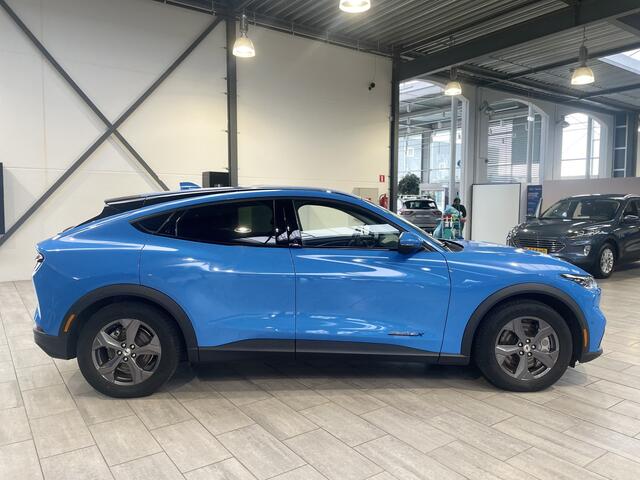 Ford MUSTANG Mach-E RWD 75 kWh 268 pk | Adapt. cruise | LED | 360° Camera | B&O | Apple Carplay draadloos | Stuurverw. | Stoelverw. |