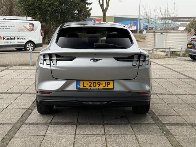 Ford MUSTANG Mach-E RWD 75 kWh Technology | SOH 94,5% | Navi | Camera | B&O Sound |