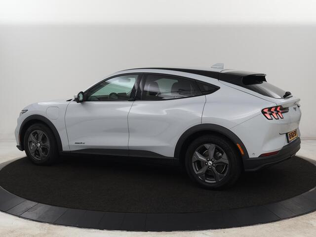 Ford MUSTANG Mach-E RWD 75kWh | SOH 92% | Leder | 360 Camera | Stoelverwarming | Adaptive cruise | B&O Sound | Stuurverwarming | Carplay | Navigatie | Park Assist | Full LED