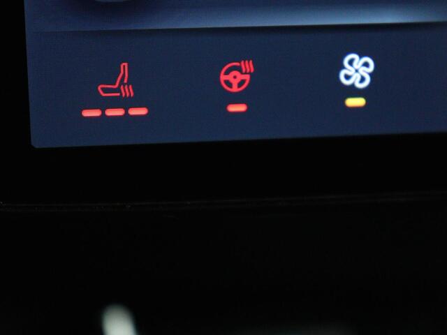 Ford MUSTANG Mach-E RWD 75kWh | SOH 92% | Leder | 360 Camera | Stoelverwarming | Adaptive cruise | B&O Sound | Stuurverwarming | Carplay | Navigatie | Park Assist | Full LED