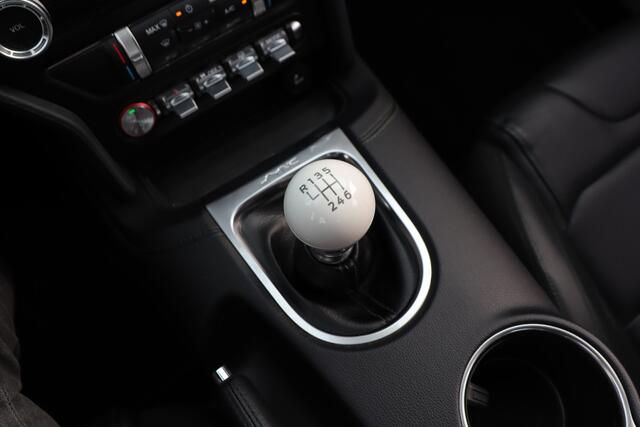 Ford MUSTANG Fastback Bullitt 5.0 V8 - MagneRide, Recaro, B&O