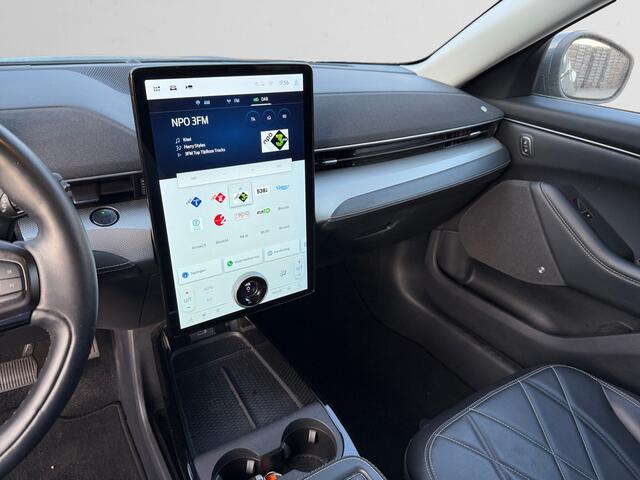 Ford MUSTANG Mach-E Extended RWD 98 kWh SOH 93%, 360 Camera, Bang & Olufsen, Lederen bekleding, Stuur/Stoelverwarming