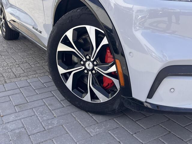 Ford MUSTANG Mach-E Extended Premium AWD 98 kWh | Panoramadak |