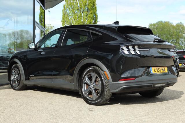Ford MUSTANG MACH-E RWD 75KWH SOH 95% | CARPLAY | CAMERA | WINTERPACK | LEDER | DODEHOEK