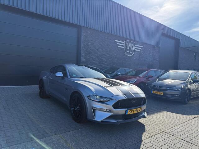 Ford MUSTANG Fastback 5.0 V8 GT | 1E EIGENAAR | 12MND GARANTIE | AUTOMAAT | LED | DAB | ACC | CARPLAY | CLIMA |