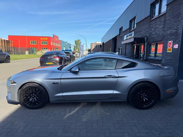 Ford MUSTANG Fastback 5.0 V8 GT | 1E EIGENAAR | 12MND GARANTIE | AUTOMAAT | LED | DAB | ACC | CARPLAY | CLIMA |