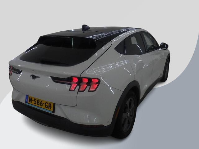 Ford MUSTANG Mach-E RWD 75 kWh | 59.800 KM | SOH 93% | Lederen Interieur | Technology Pack | Panorama Dak | WORDT VERWACHT!