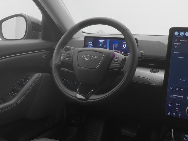Ford MUSTANG Mach-E Standard RWD 75 kWh | 360° | ADAPTIVE | STOEL- EN STUURVERW.
