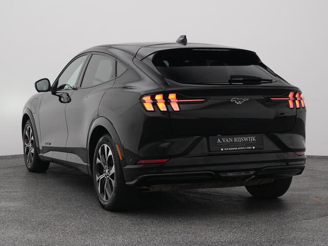 Ford MUSTANG Mach-E Extended RWD 98 kWh | 360° | ADAPTIVE | STOEL- EN STUURVERW.