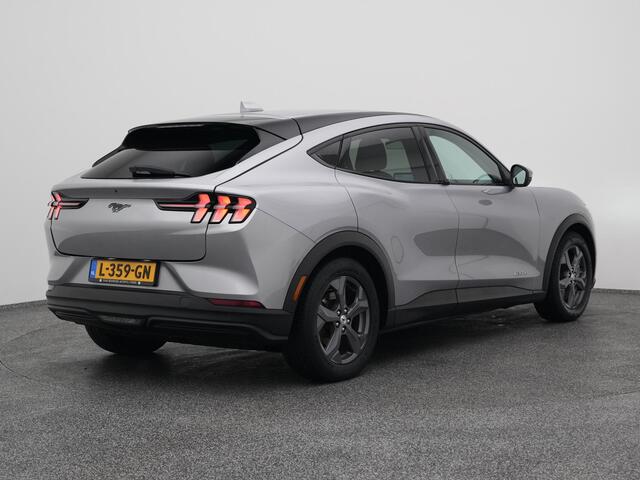 Ford MUSTANG Mach-E RWD 75 kWh | CAMERA | ADAPTIVE | STOEL- EN STUURVERW.