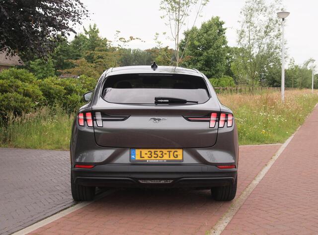 Ford MUSTANG Mach-E Extended RWD 98 kWh | 360 Camera | Bang & Olufsen | Stoel Memory | Apple Carplay | Cruise Control |
