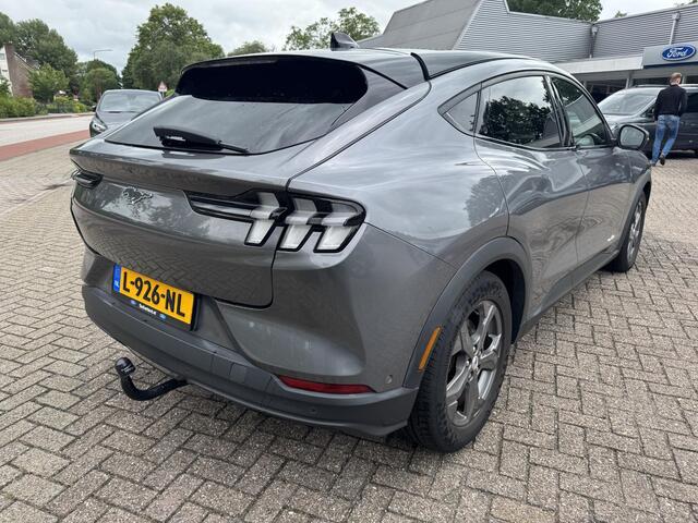 Ford MUSTANG Mach-E RWD 75 kWh 258pk Trekhaak | Elektrische Achterklep | Panorama dak | Adaptieve Cruise | Dodehoeksensoren | B&O Audio | Memory Seats