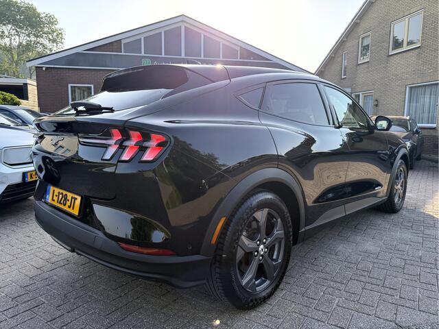 Ford MUSTANG Mach-E RWD 75 kWh SOH 91.6% Leer, Camera, Stoel/Stuur Verwarming, Adap.Cruise