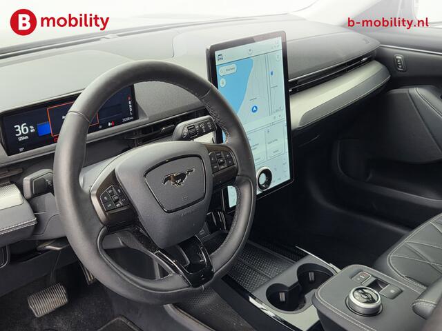 Ford MUSTANG Mach-E RWD 75 kWh SOH 98% Adaptive Cruise Control Achteruitrijcamera 25.000KM | Stoel/Stuurwielverwarming | Leer | DAB Audio | LED