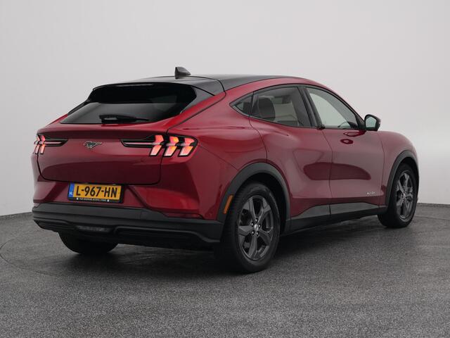 Ford MUSTANG Mach-E RWD 75 kWh | PANO | 360° | ADAPTIVE | B&O | STOEL- EN STUURVERW.